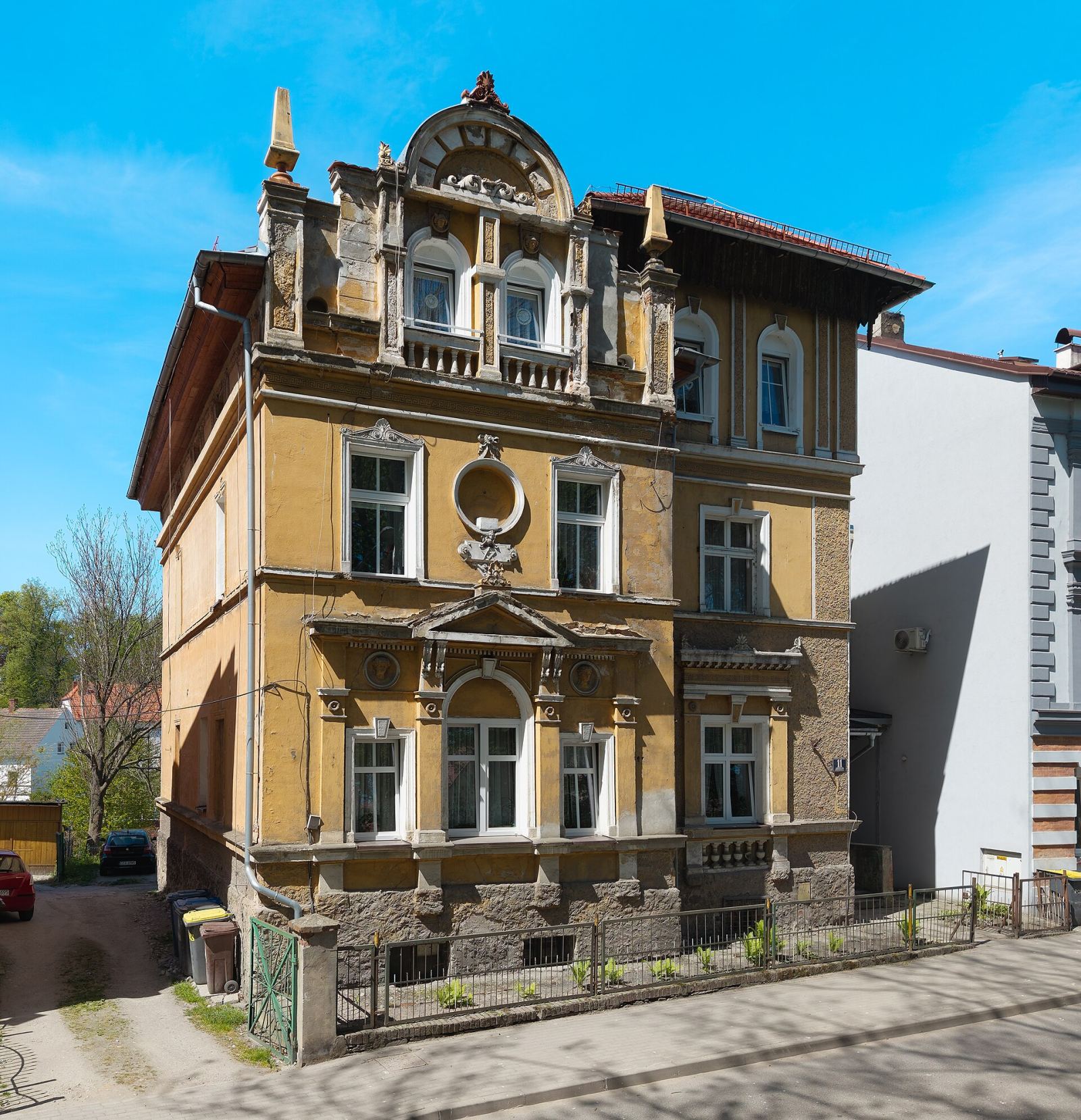 Kamienica, Paczków
