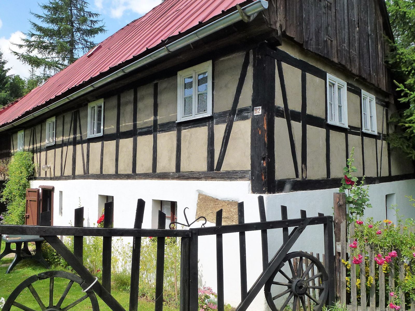Dom mieszkalno-gospodarczy, Proszowa