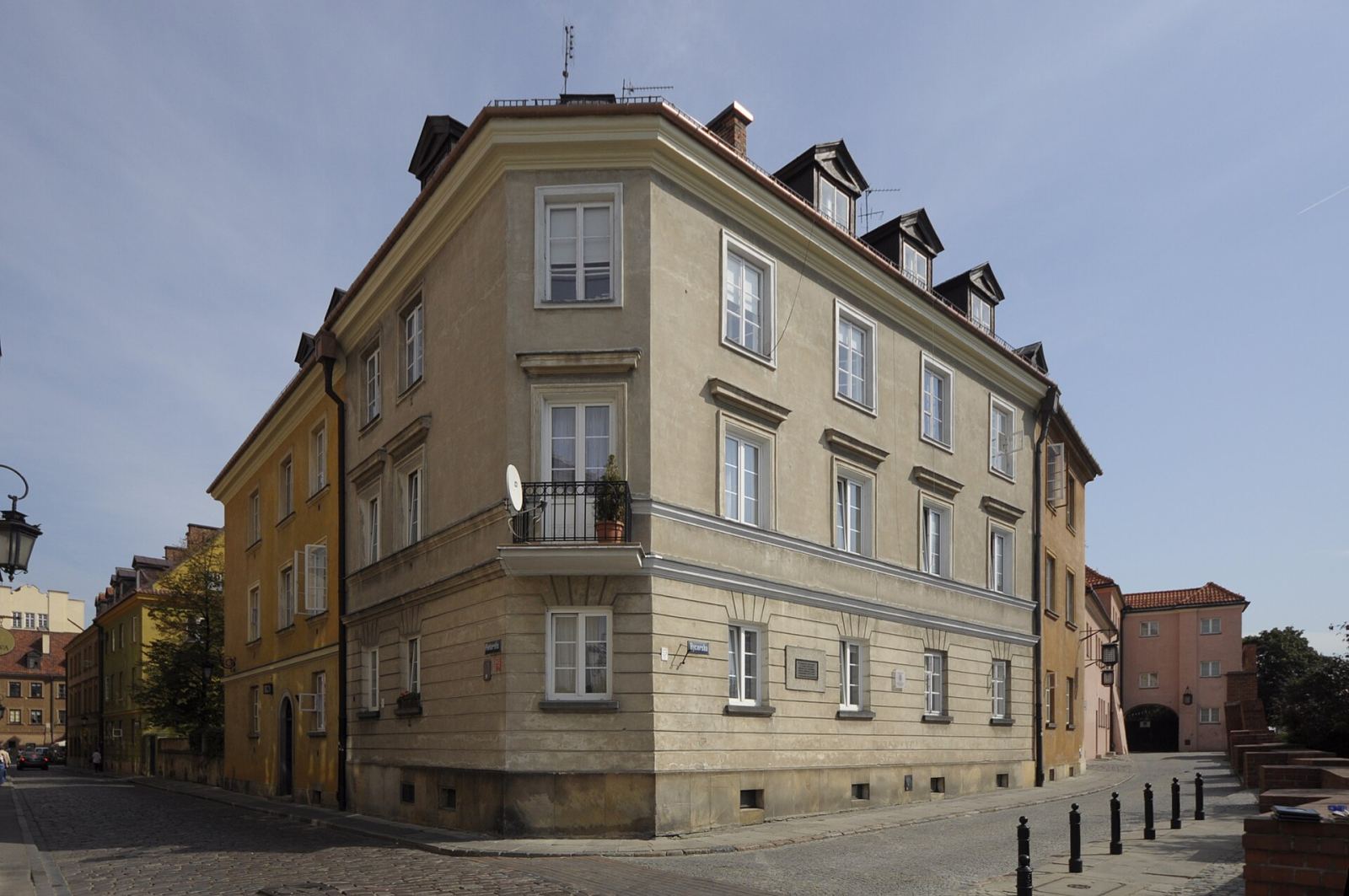 Kamienica, Warszawa