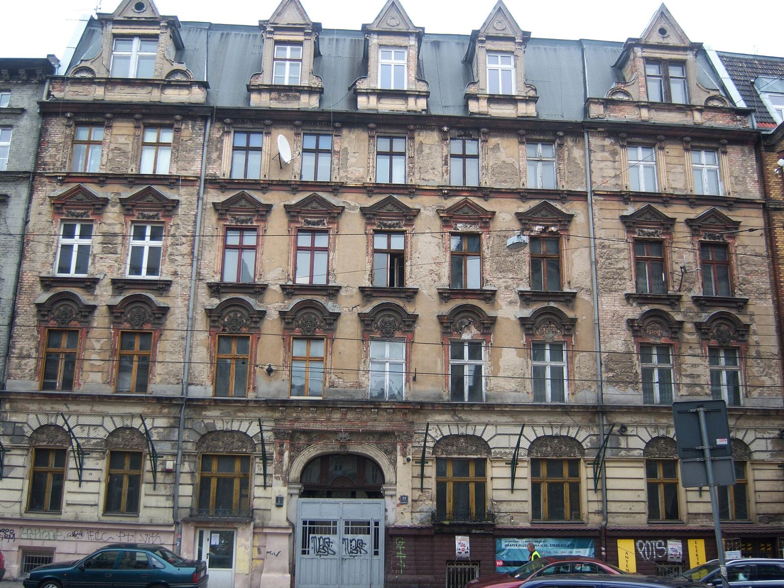Kamienica z 2 oficynami, Poznań