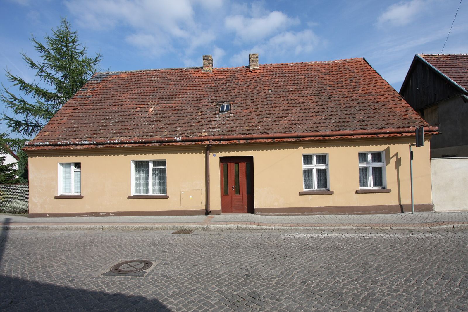 Dom, Trzciel