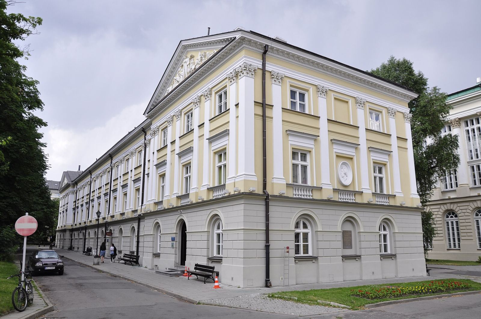 Gmach Porektorski, ob. Instytut Historii Sztuki i Instytut Orientalistyki, Warszawa