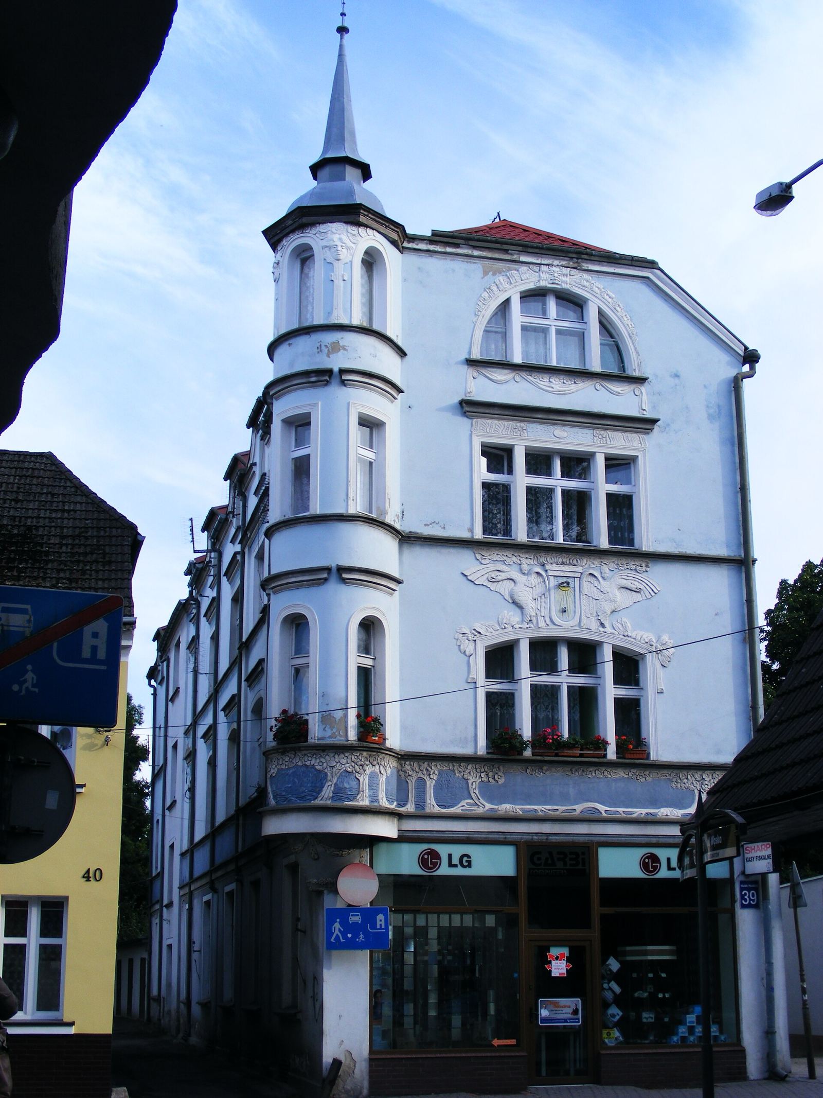 Dom, Trzebiatów