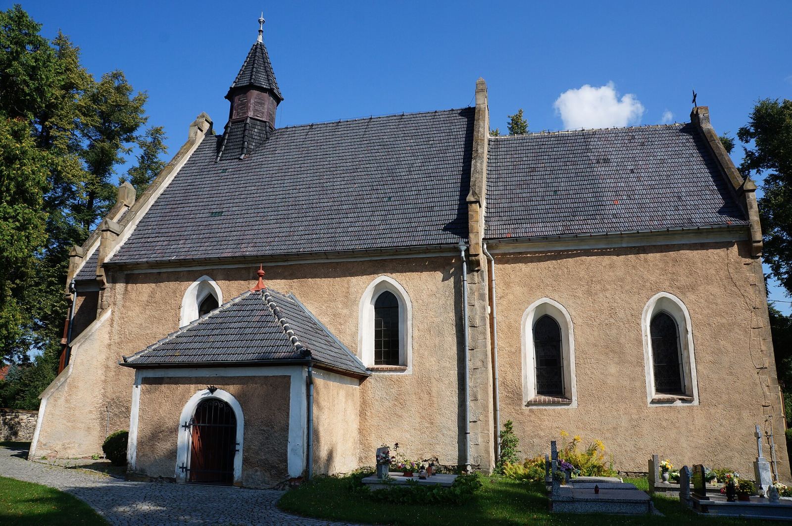 Kościół parafialny pw. Niepokalanego Poczęcia Najświętszej Marii Panny, Sichów
