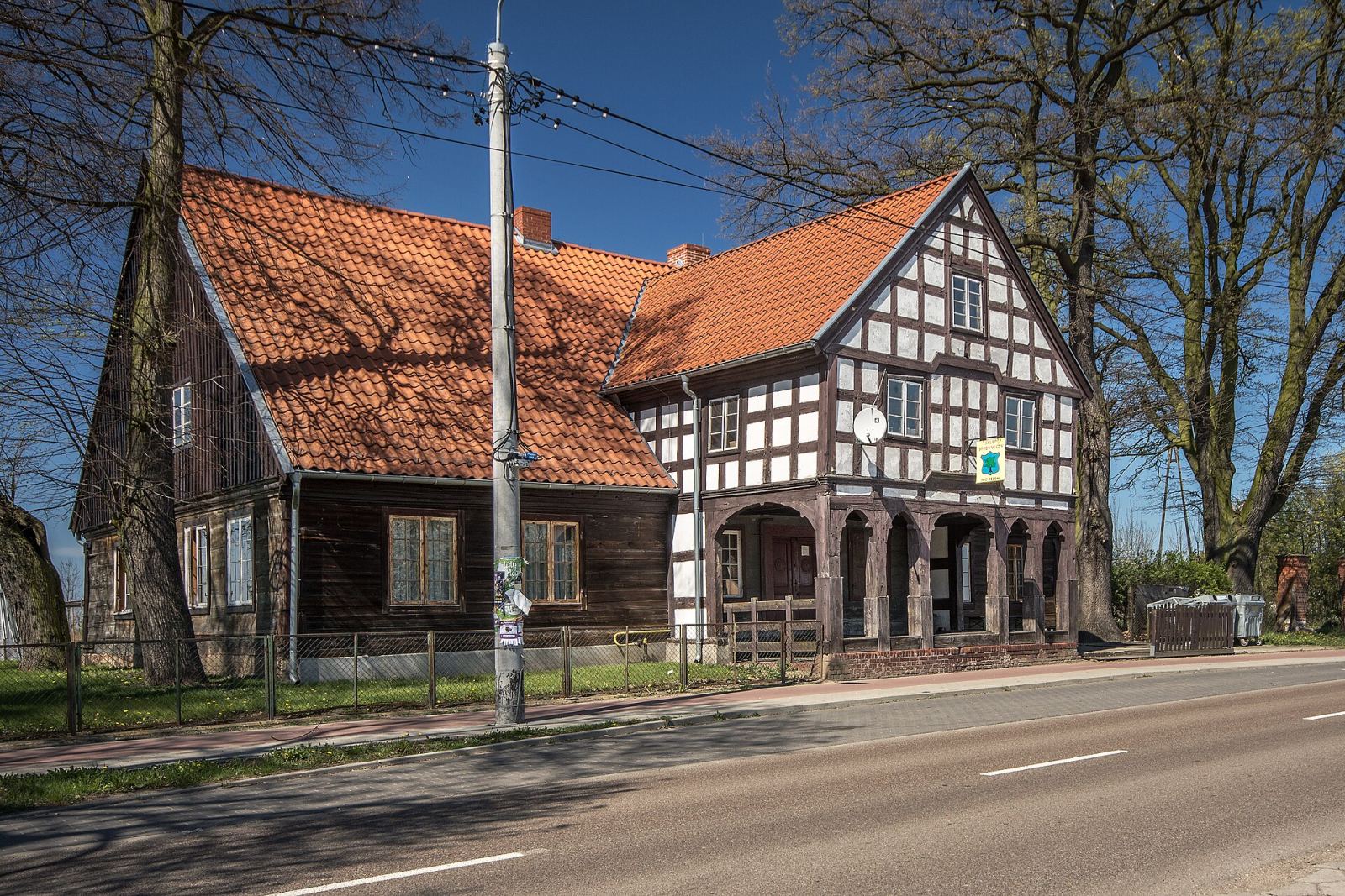 Dom podcieniowy, Nowy Staw