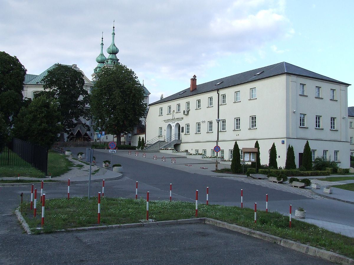 Budynki poklasztorne, Warszawa