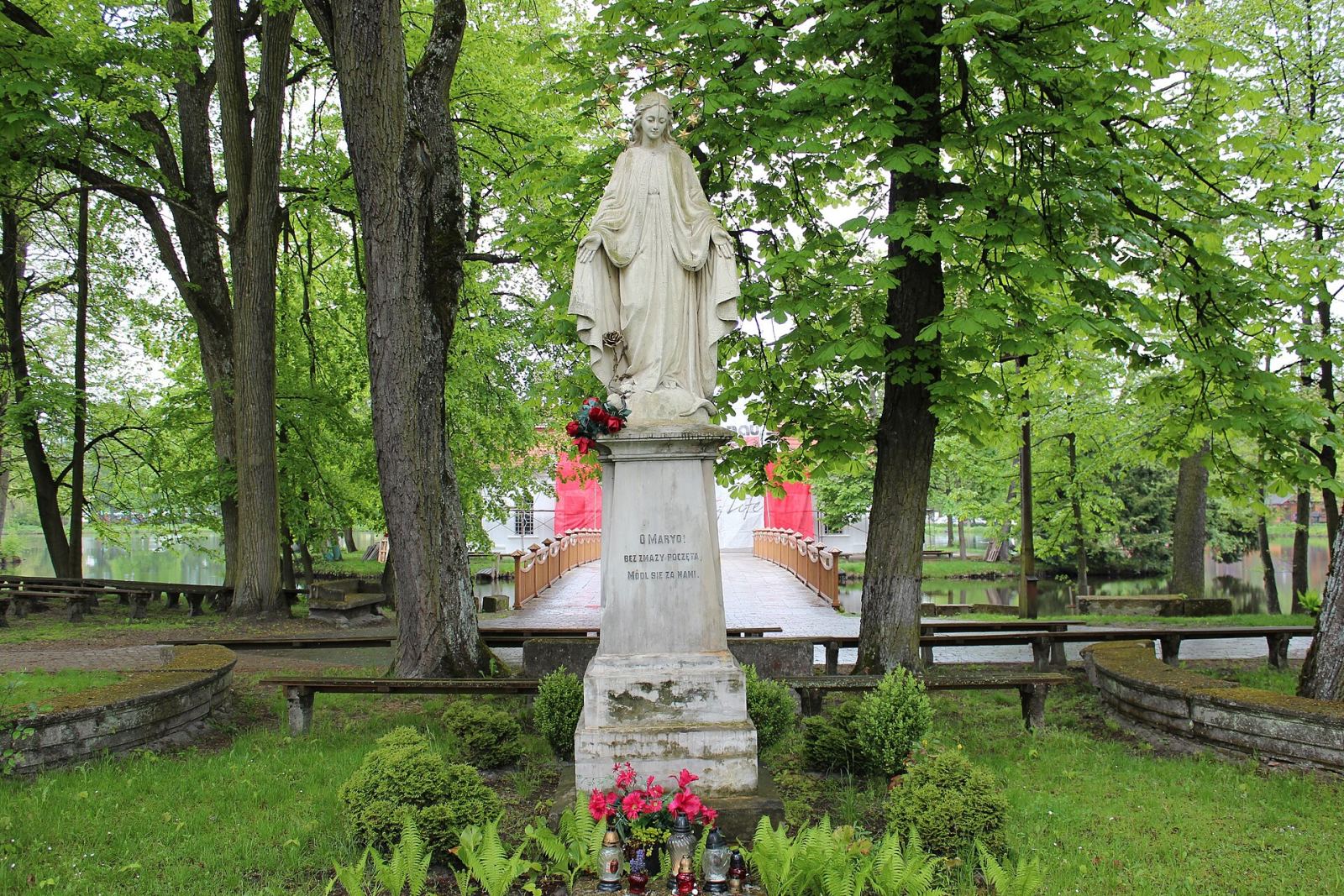 Figura Najświętszej Marii Panny, Zwierzyniec