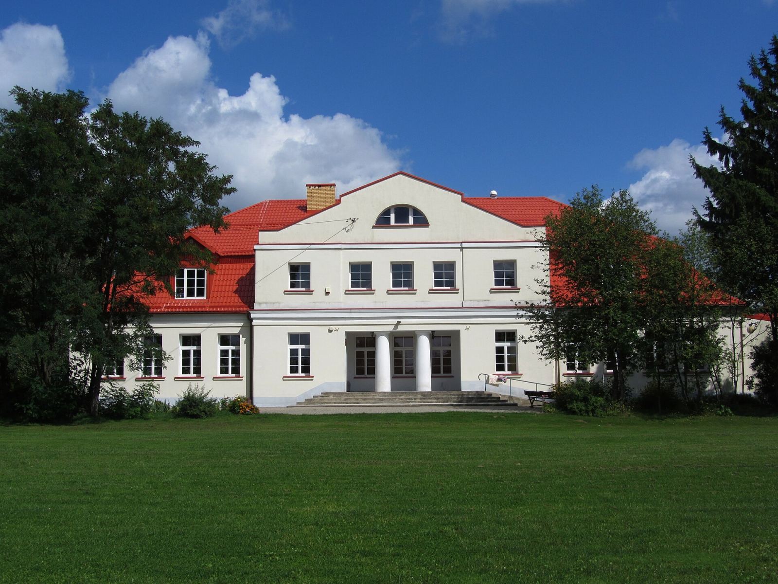Szkoła podstawowa, Kruszewo