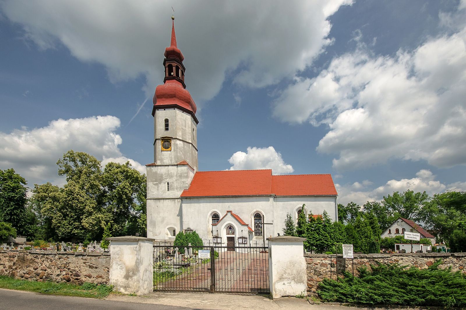 Kościół pw. Najświętszego Zbawiciela, Kraśnik Dolny