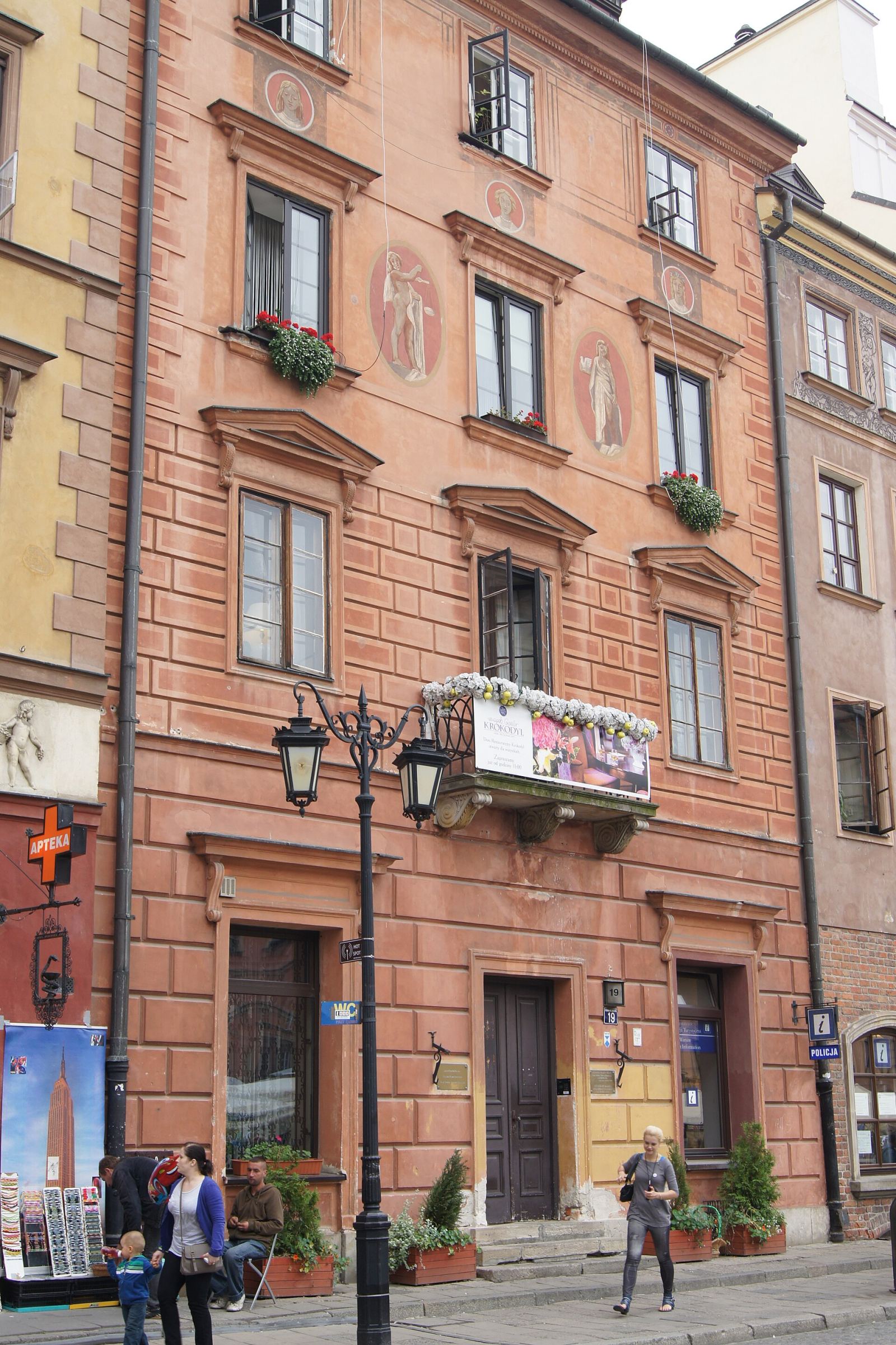 Kamienica Wójtowska, Warszawa