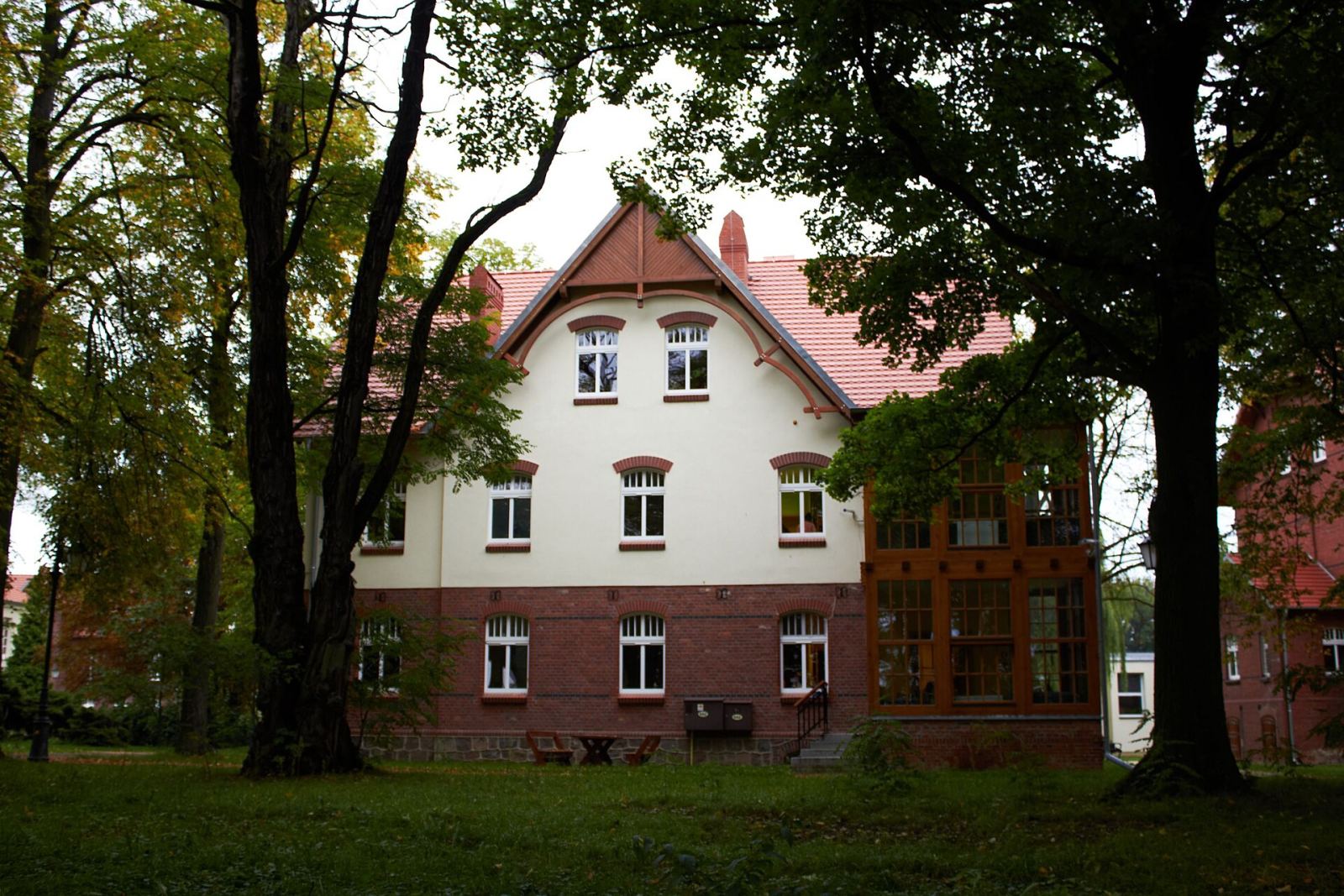 Budynek administracyjny, Cerekwica Nowa