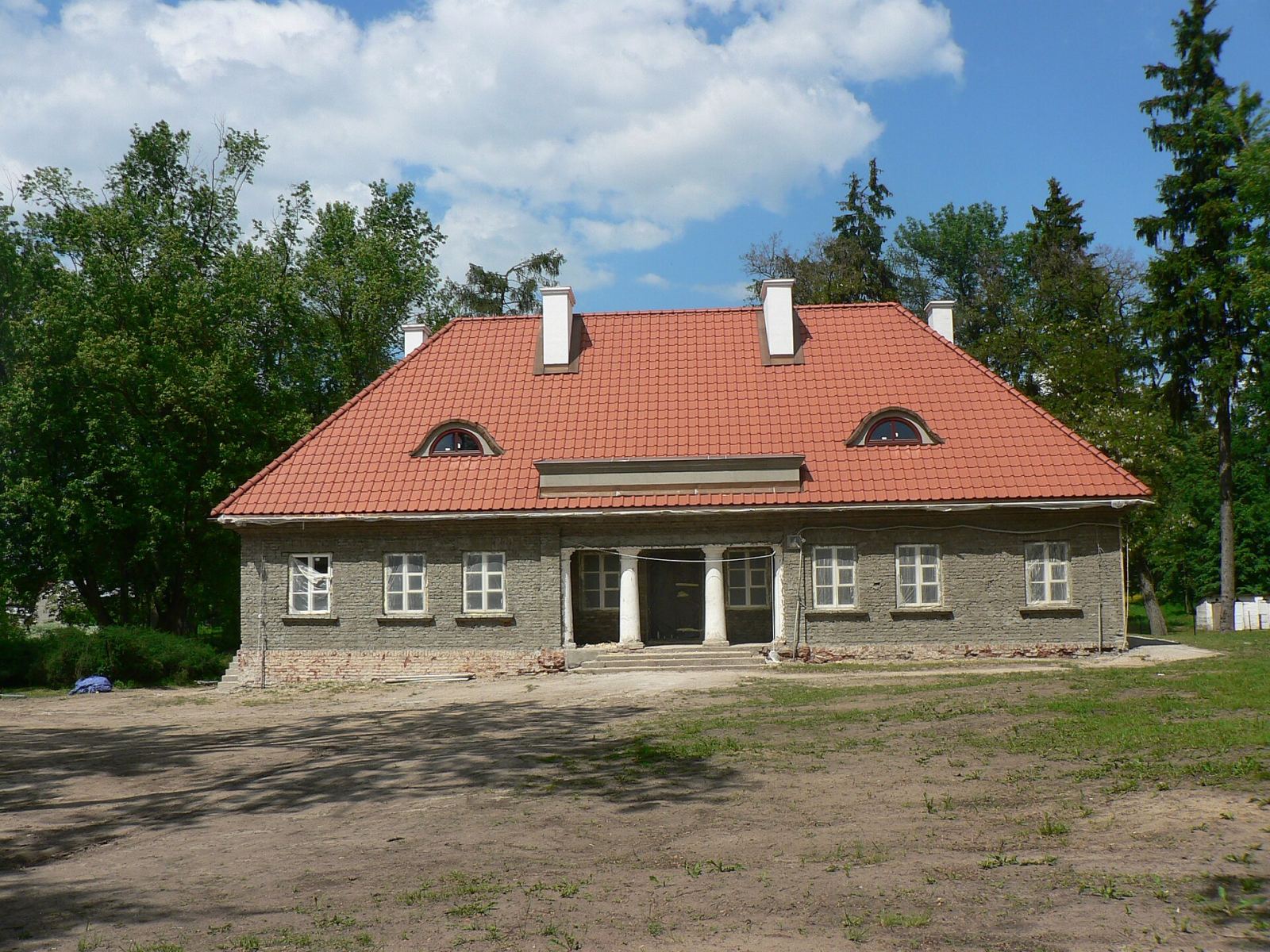 Zespół dworsko-parkowy, Dąbrowa