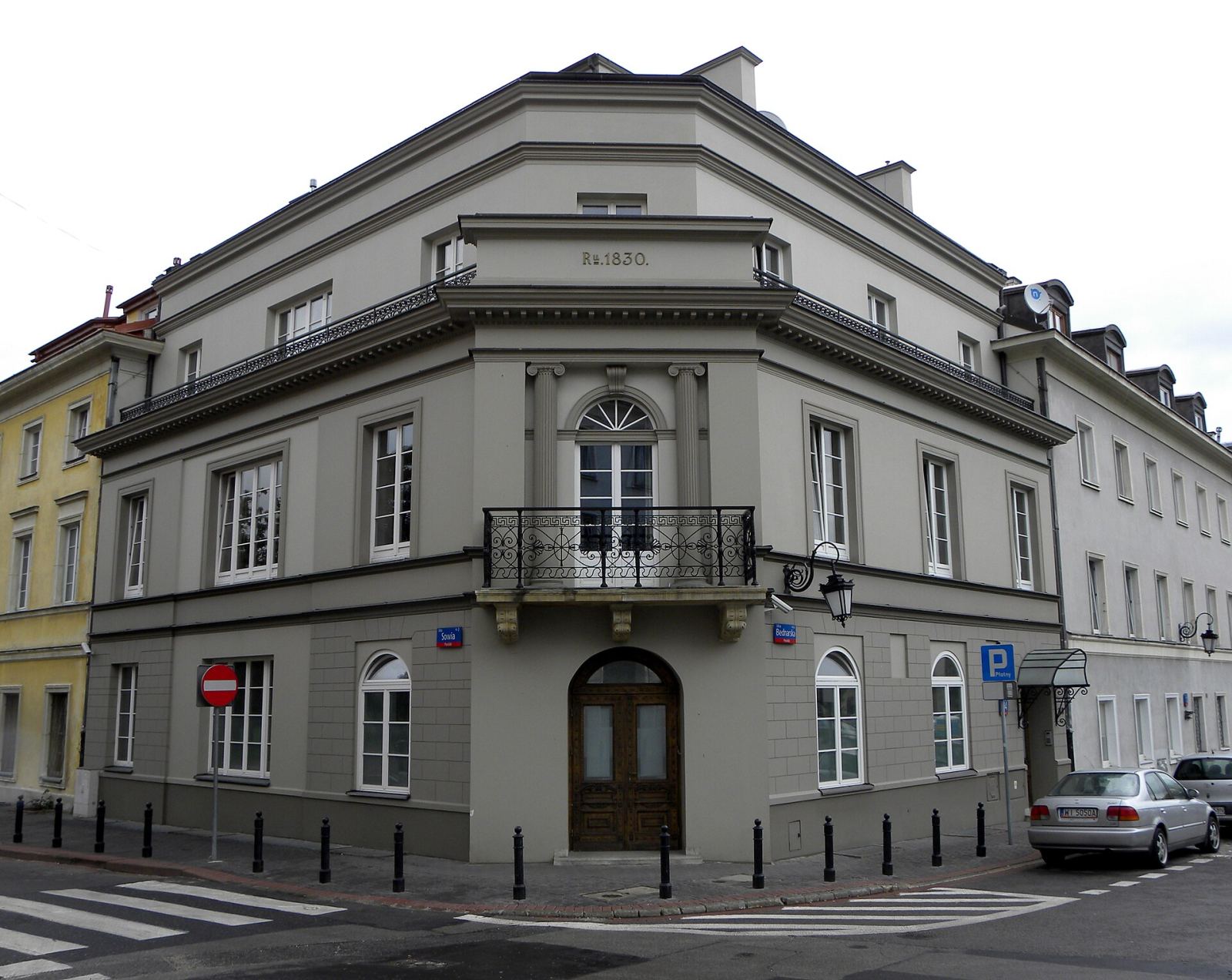 Kamienica, Warszawa