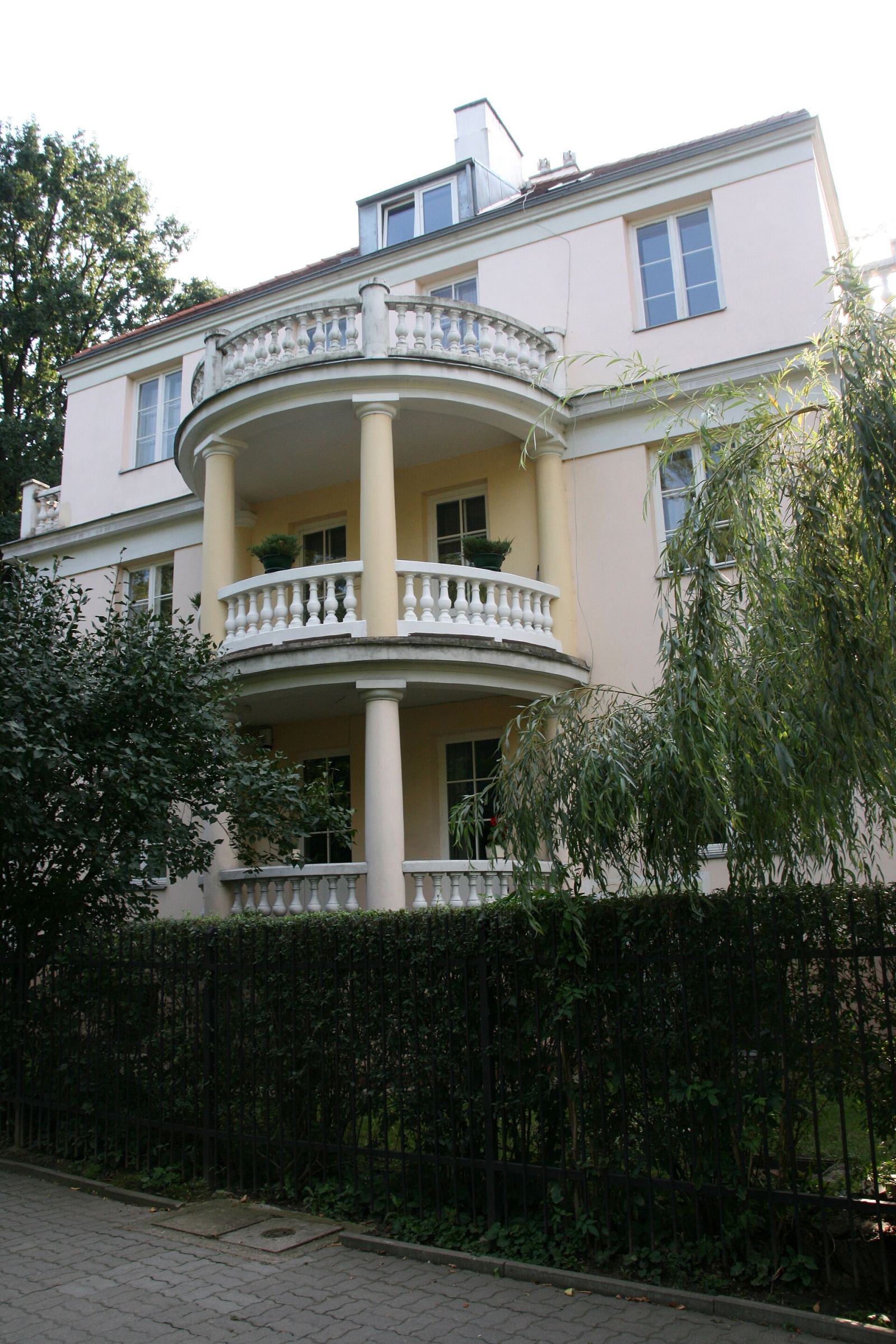 Dom mieszkalny, Warszawa