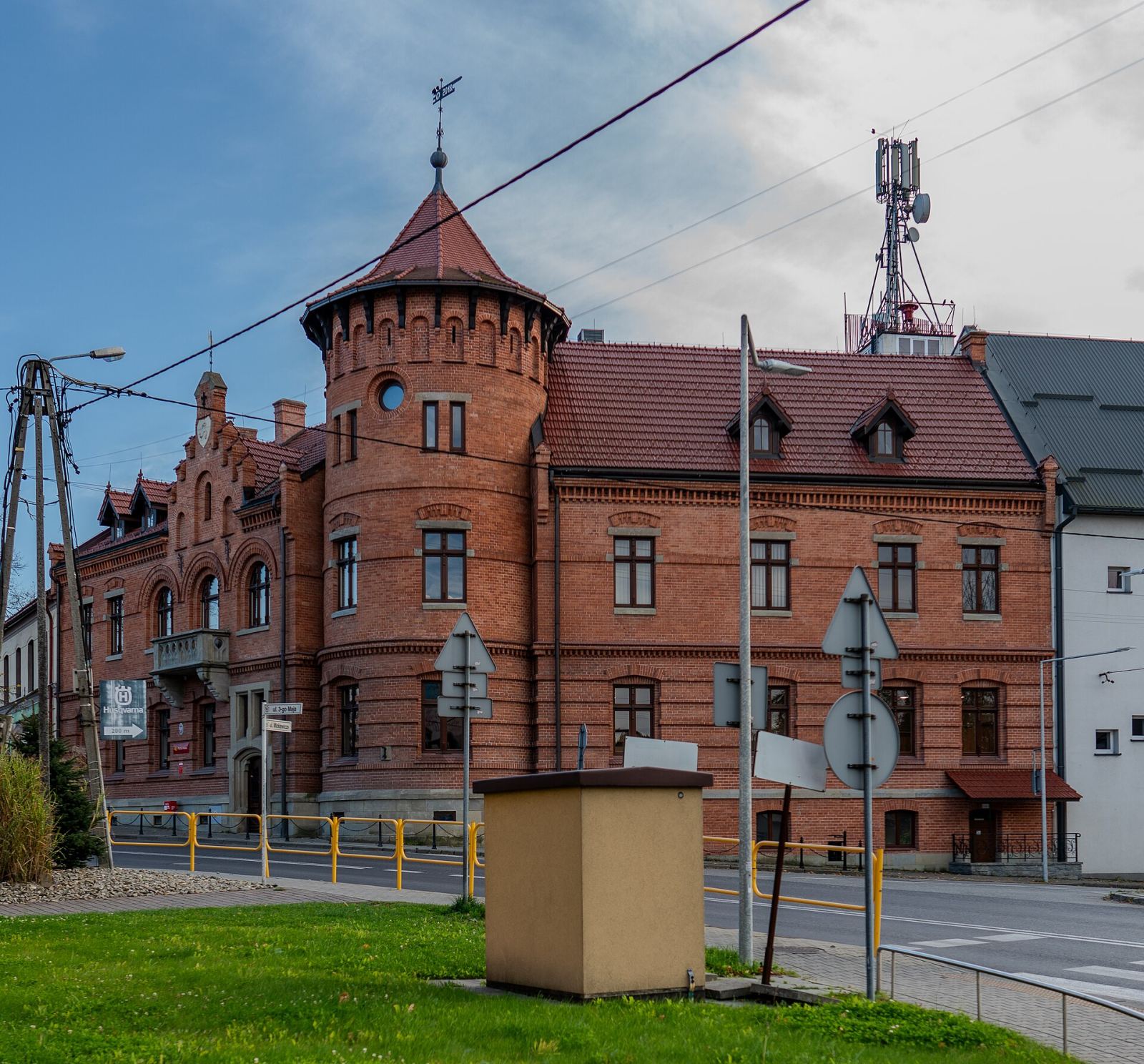 D. Ratusz i Sąd Grodzki, Jordanów