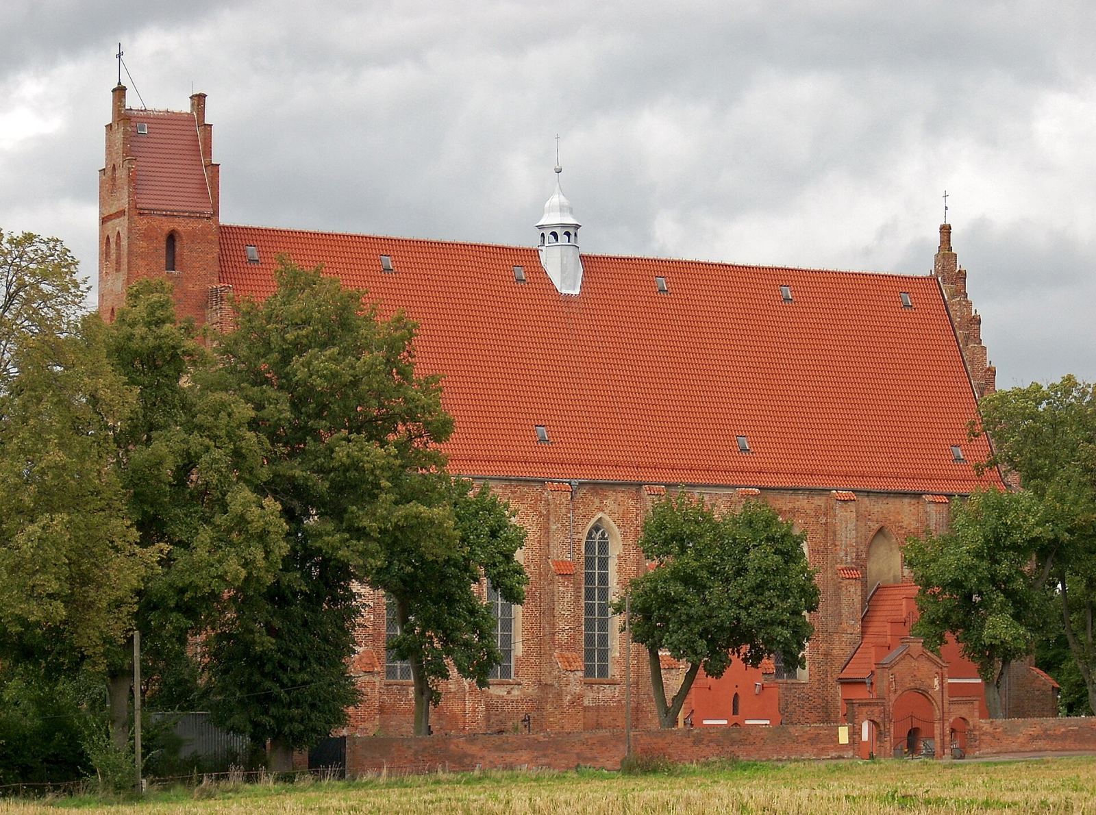 Kościół, ob. parafialny pw. Zwiastowania Najświętszej Marii Panny, Żarnowiec