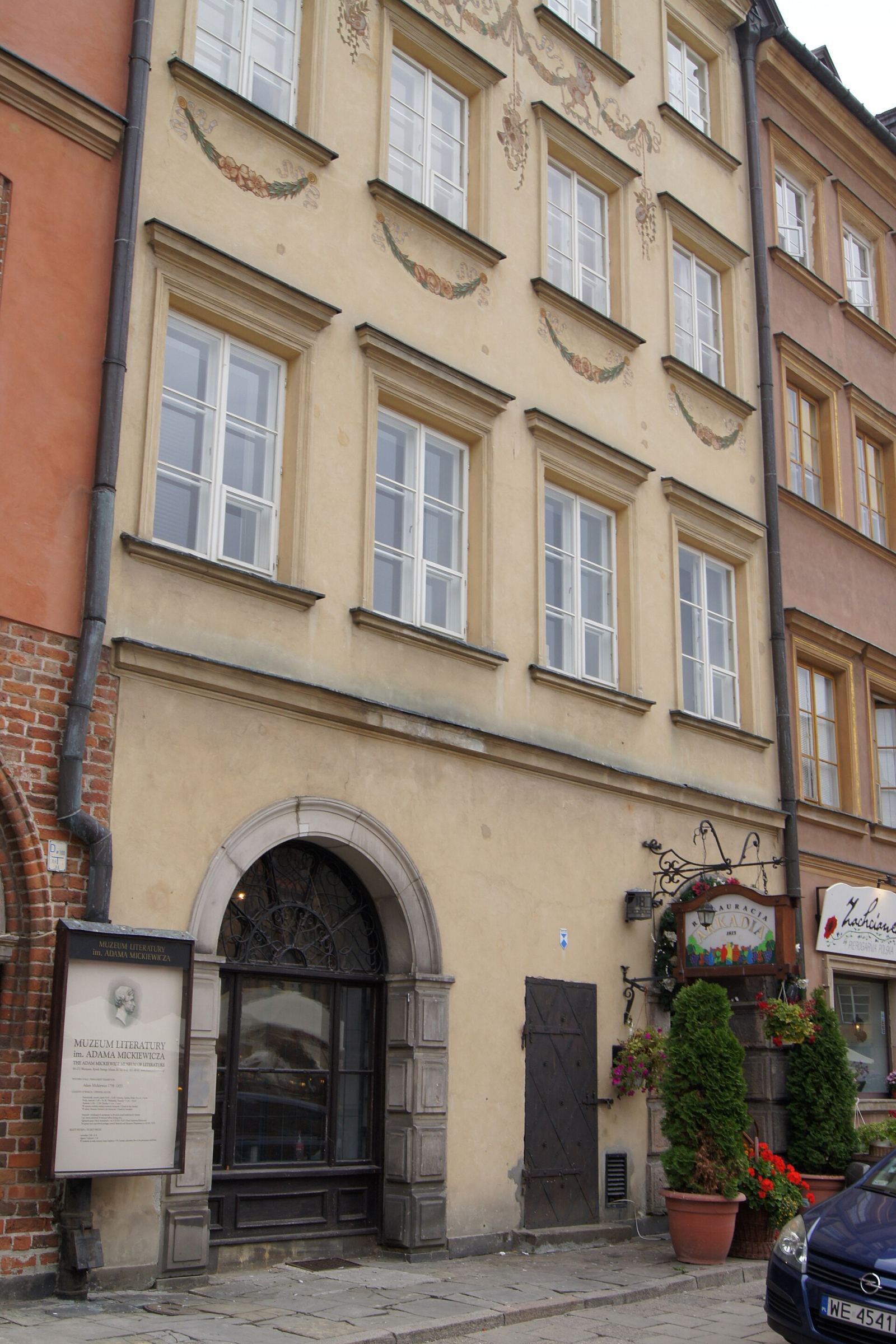 Kamienica Orlemusowska, Warszawa