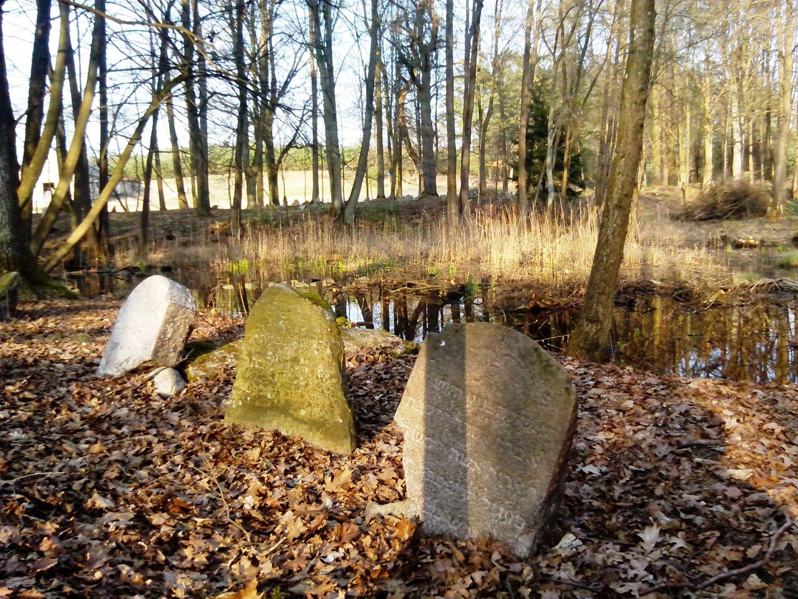 Cmentarz żydowski, Grądy