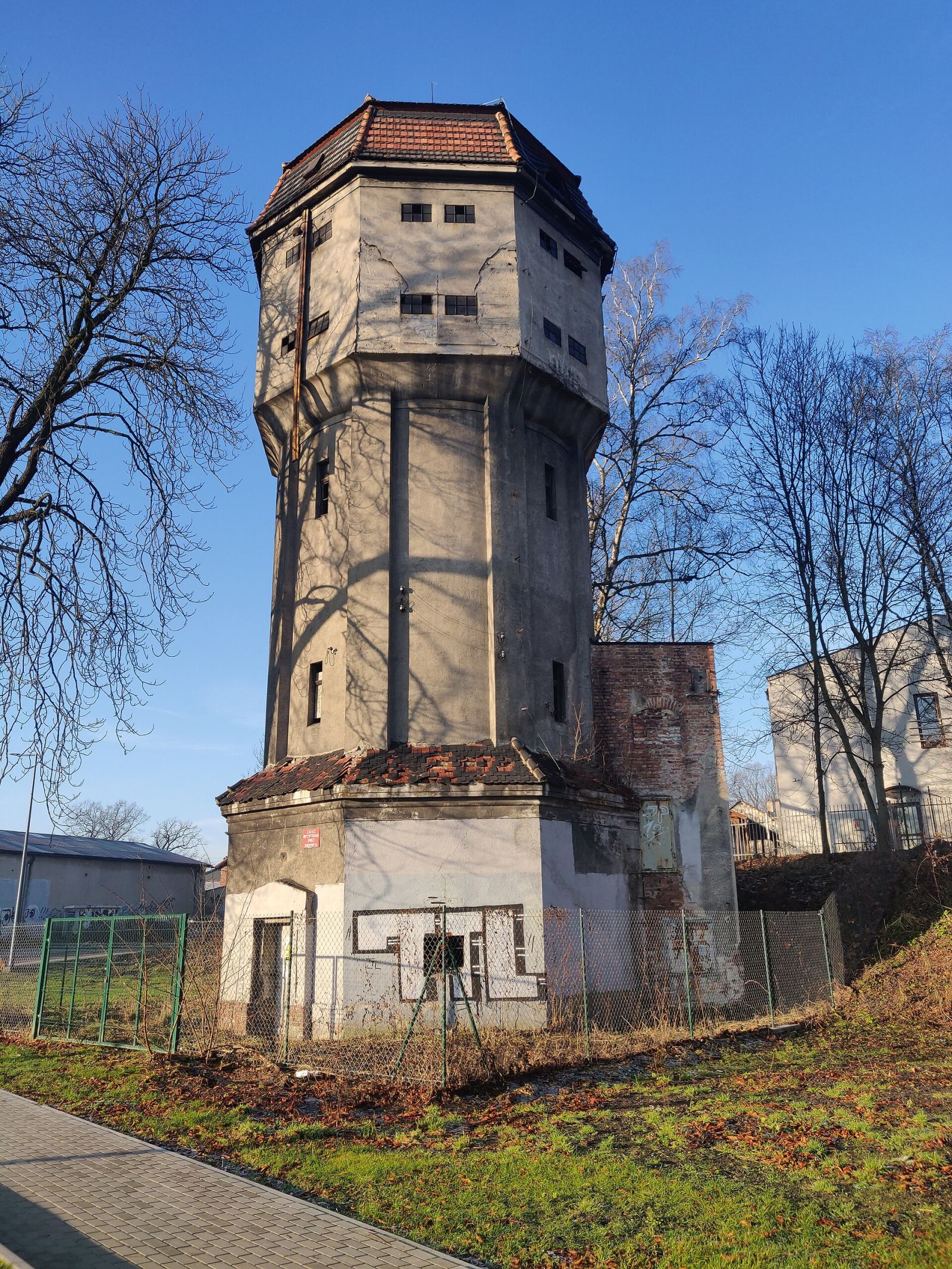 Budynek wieży wodnej, Orzesze