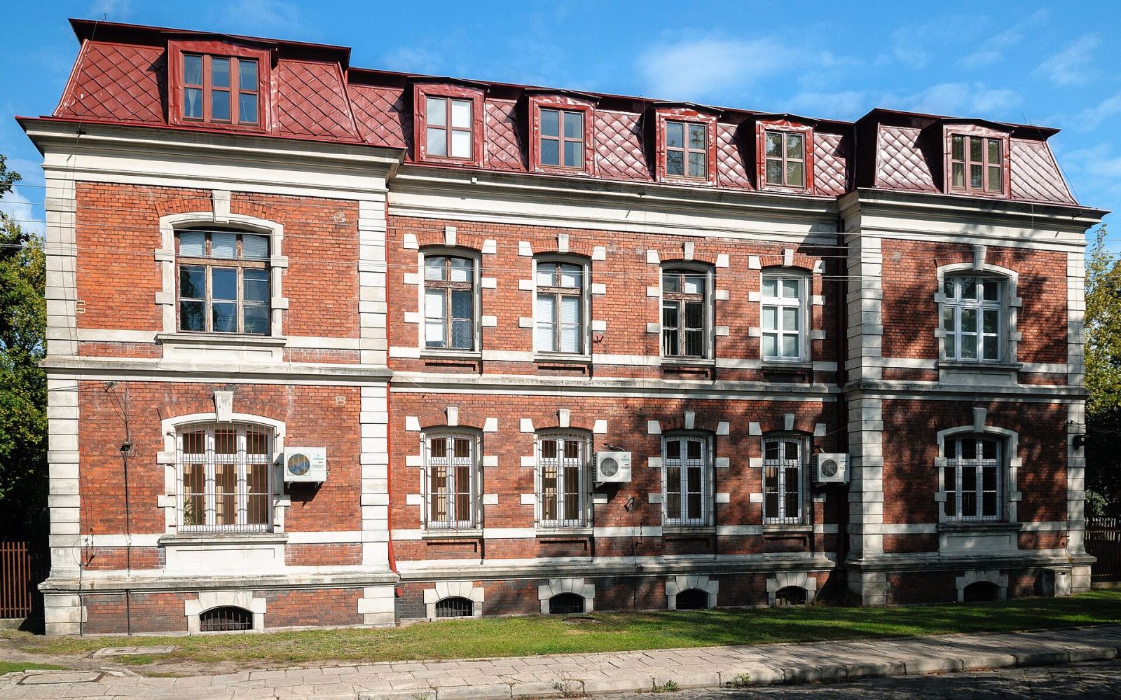 Dom, Żyrardów