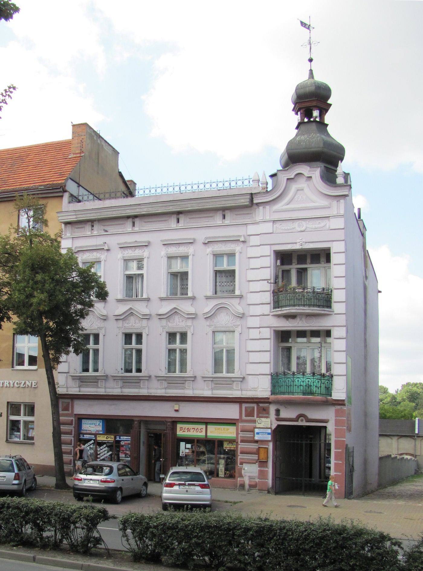 Kamienica z oficyną, Mogilno