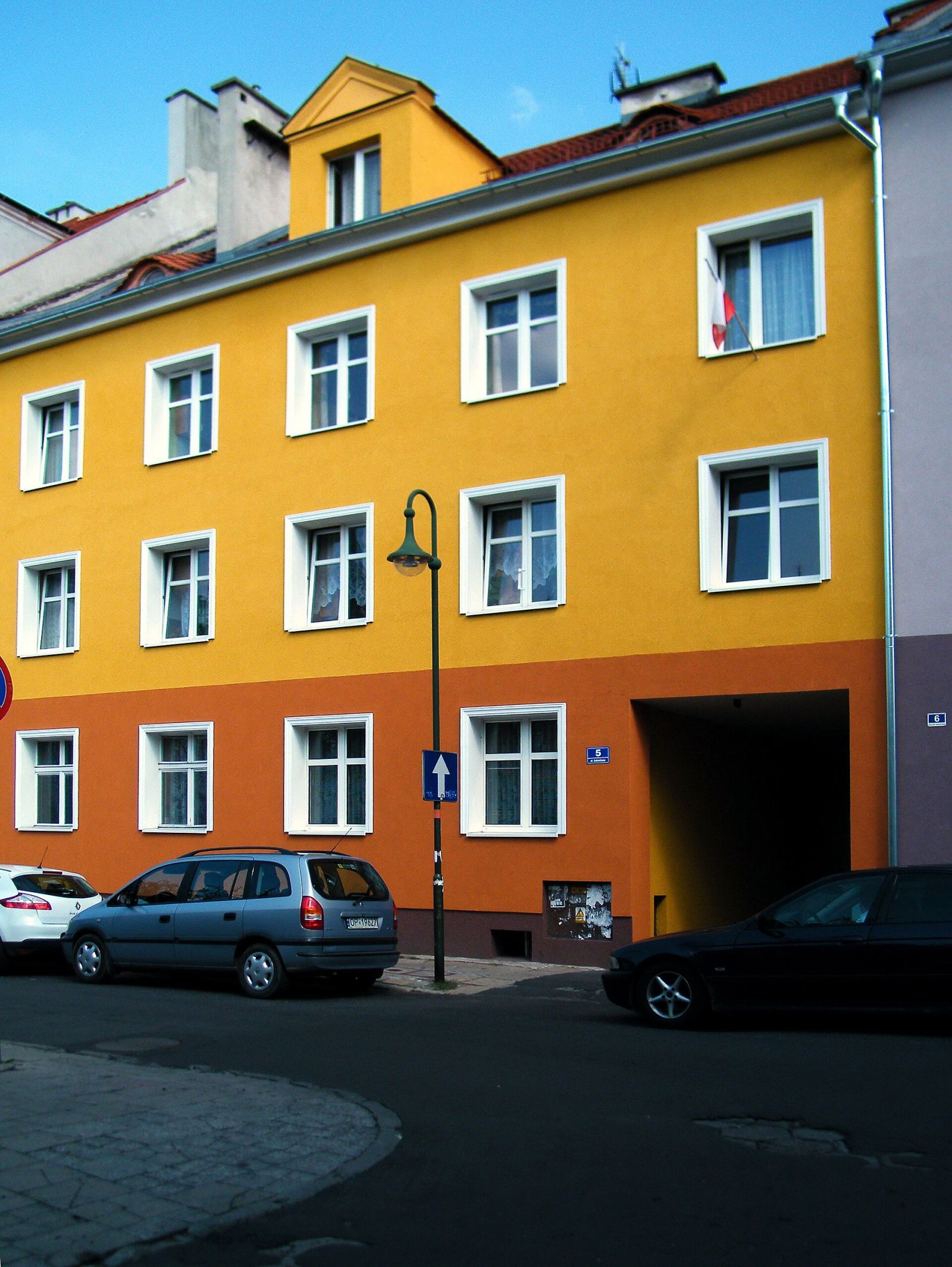 Dom, Opole