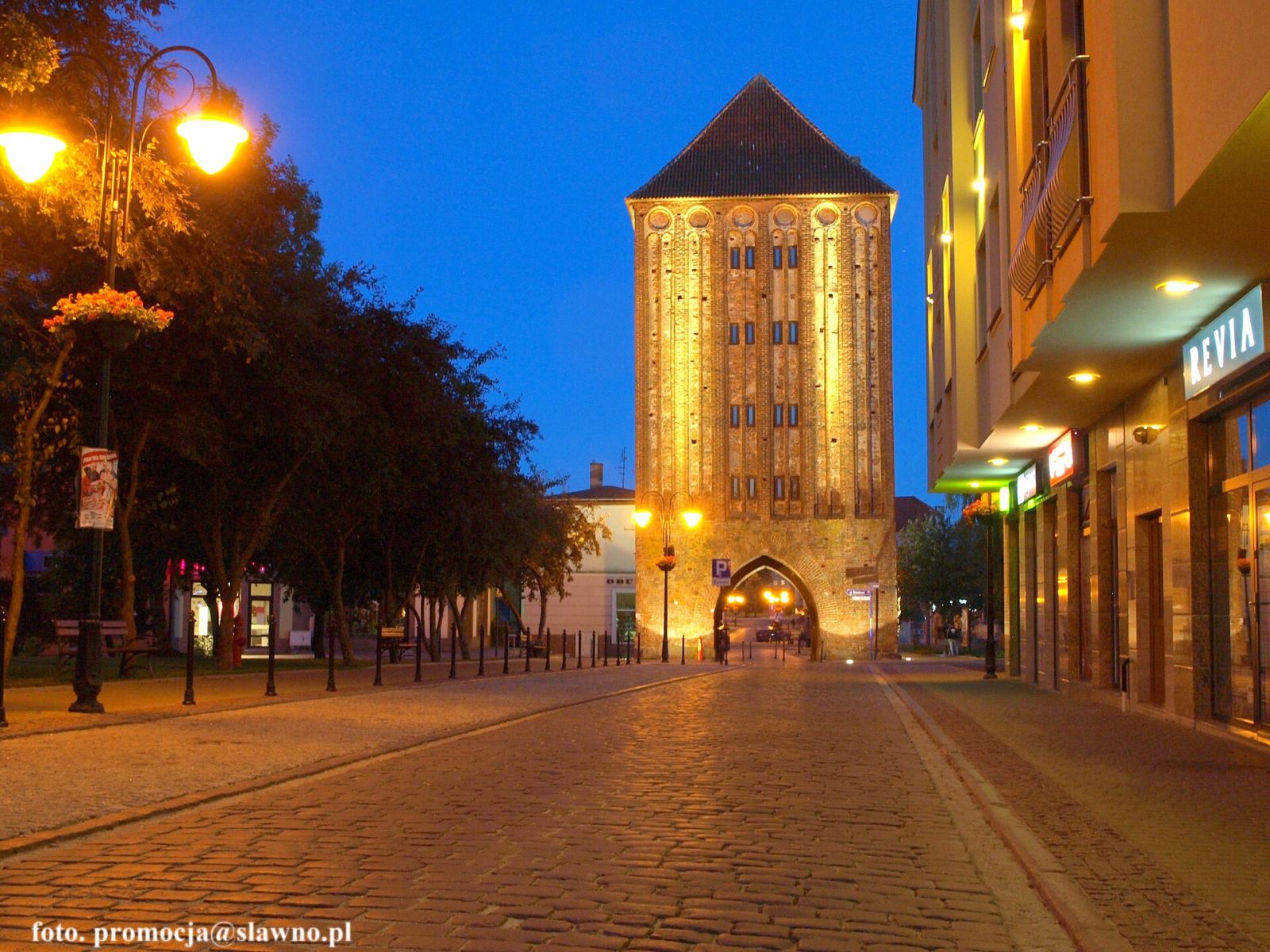 Brama Koszalińska, Sławno