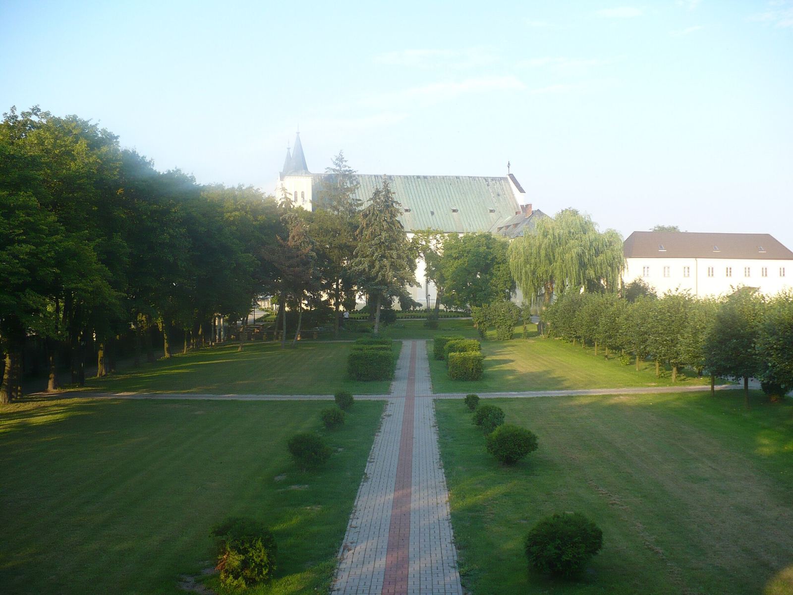Ogród przyklasztorny, Biechowo