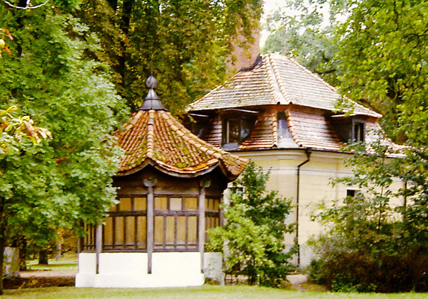 Pawilon chiński, Dłoń