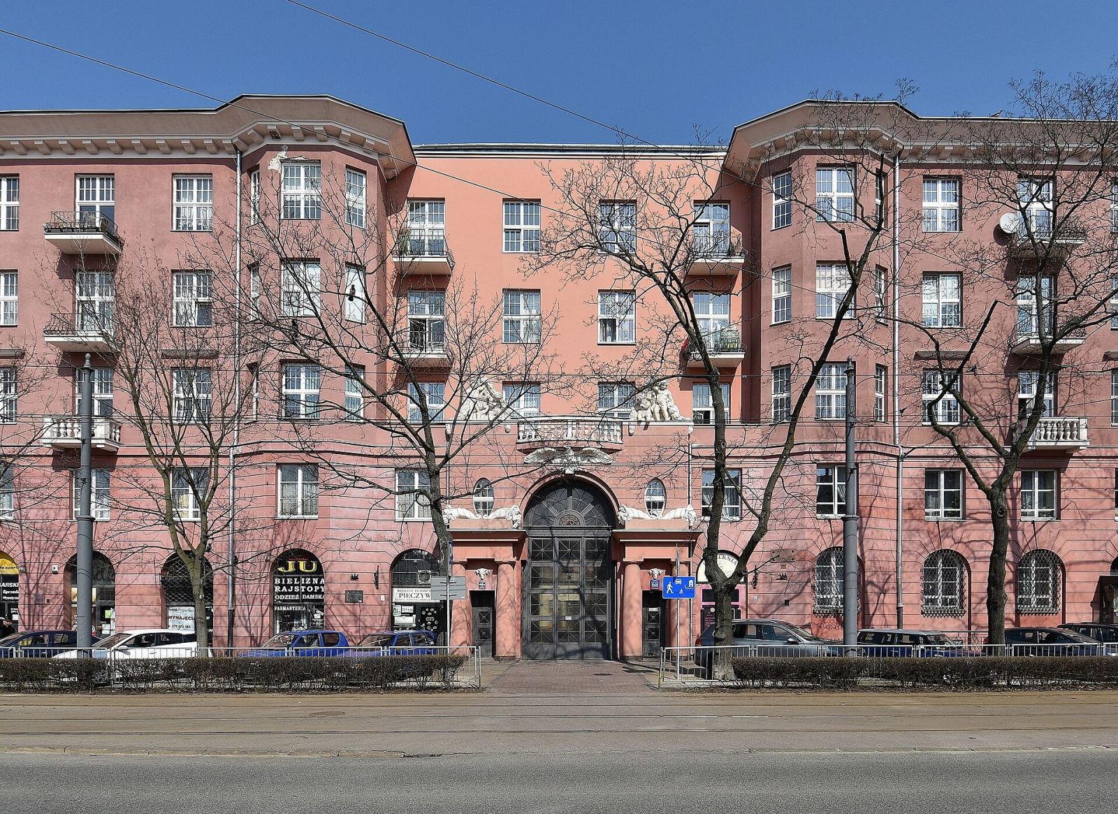 Kamienica z oficynami, Warszawa