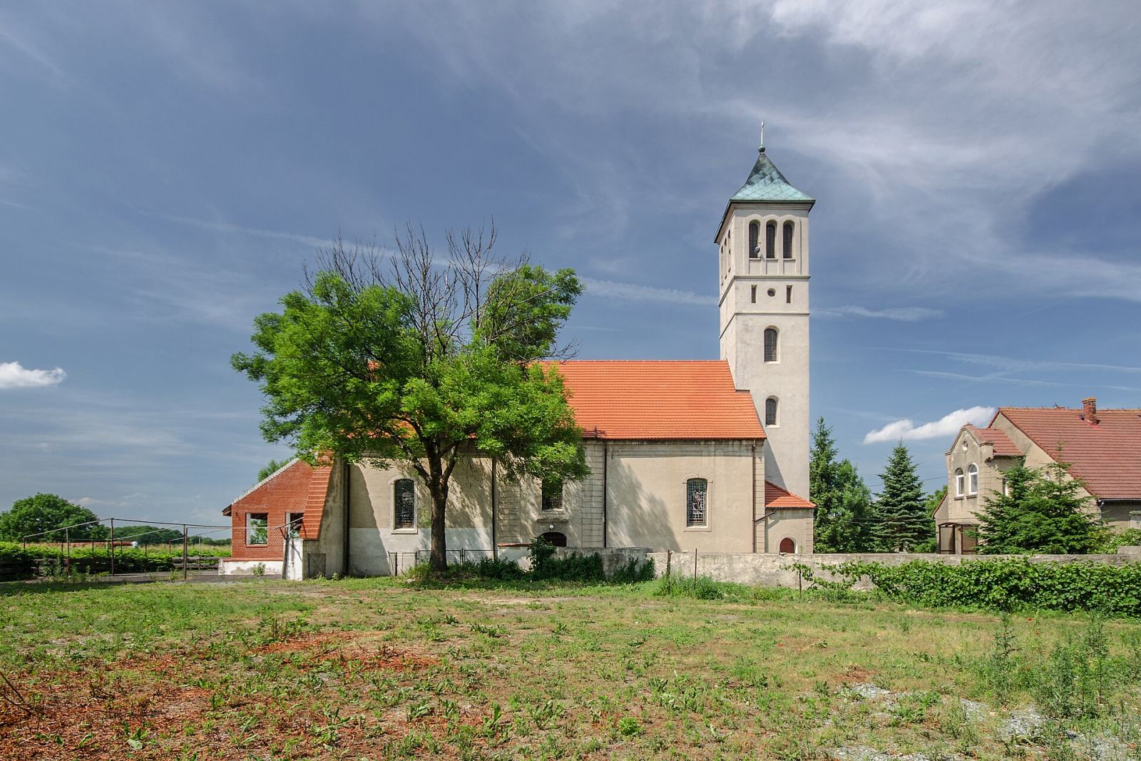 Kościół parafialny pw. św. Józefa Oblubieńca, Nasławice