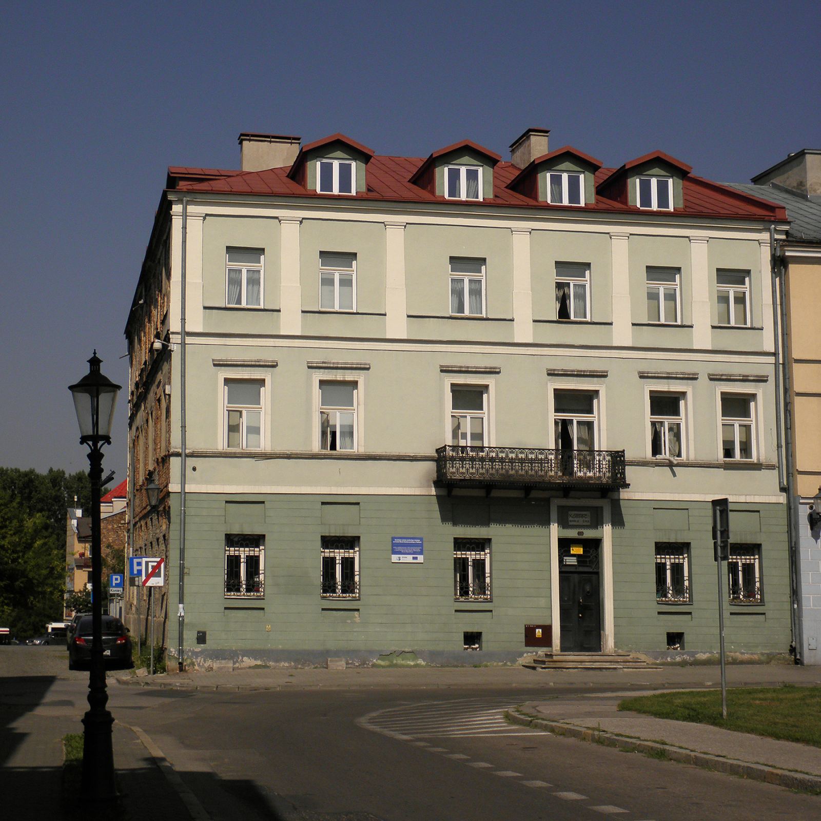 Dom, Radom